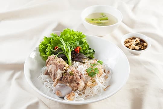 Bún xí quách nước tương