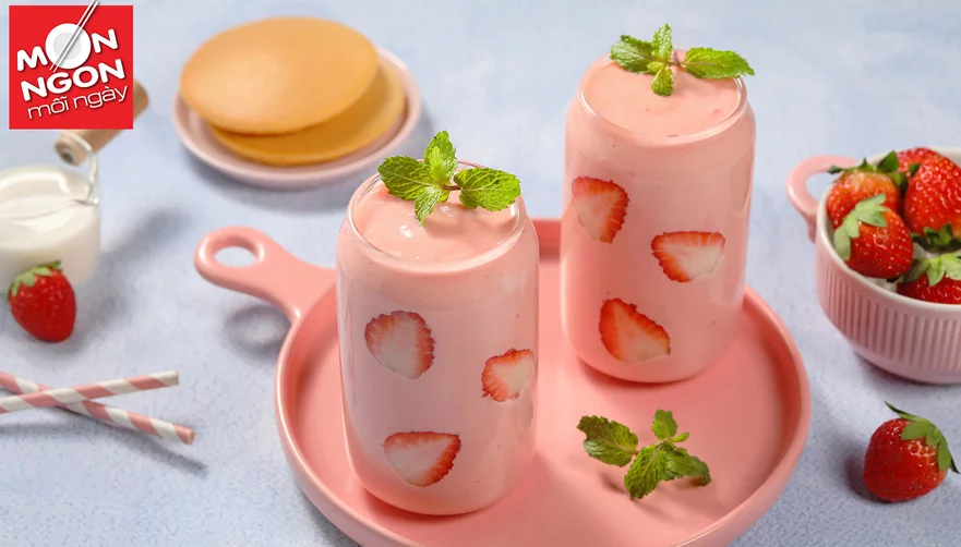 Học ngay cách làm smoothies trà sữa dâu tươi 2 trong 1, thỏa lòng chị em khi thèm cả hai món