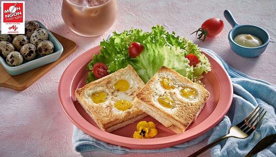 Sandwich trứng cút mayonnaise